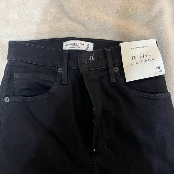 Abercrombie jeans - Picture 4 of 4